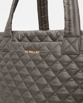 The Medium Metro Tote Deluxe