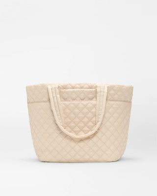 The Medium Metro Tote Deluxe